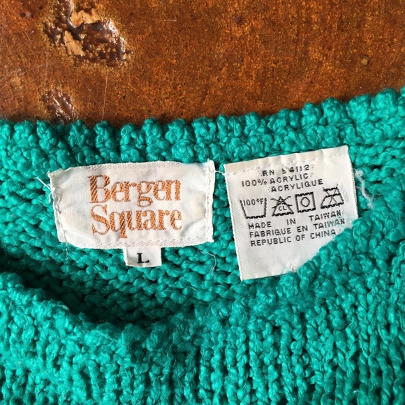 80’s Vintage Teal Sweater, Extra Long, Stretchy - Picture 2 of 6
